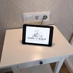 Апартаменты Homeforguest Modern And New Beachfront Ла-Олива