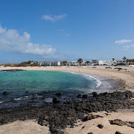 Homeforguest Modern And New Beachfront La Oliva