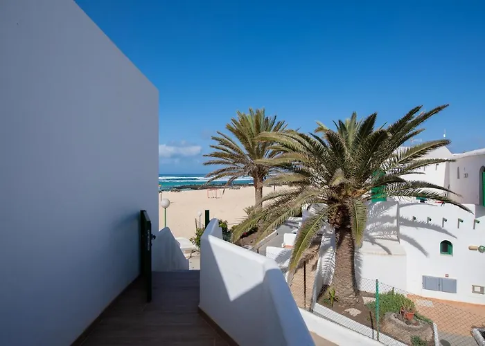 Homeforguest Modern And New Beachfront Διαμέρισμα La Oliva