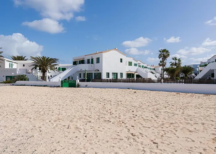 Διαμέρισμα Homeforguest Modern And New Beachfront *